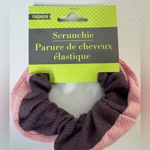 🛍️Any 5 items for $15 🛍️ purple and pink solid scrunchie